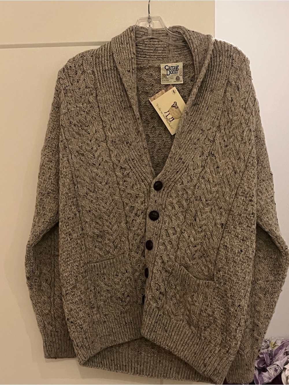 Carraig Donn Cable Knit Wool Cardigan